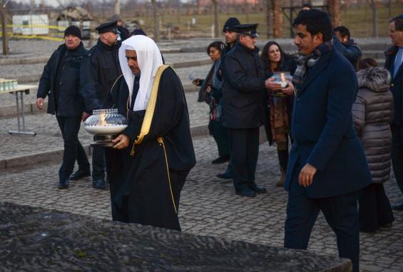 السعودية تكلف الشيخ محمد العيسى بإلقاء خطبة عرفة.. قرار أثار جدلاً لآرائه وموقفه التطبيعي مع إسرائيل