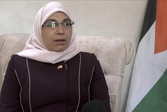 لمى خاطر