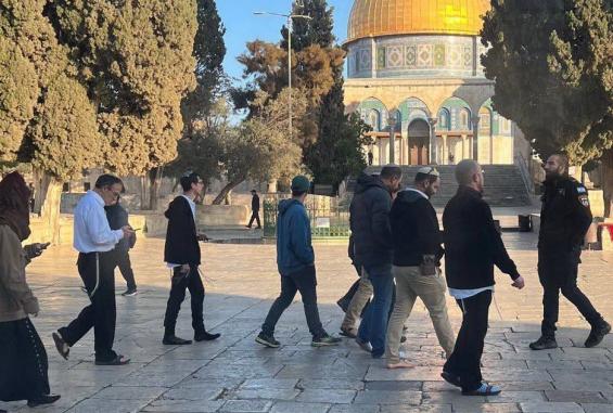 اقتحام الأقصى