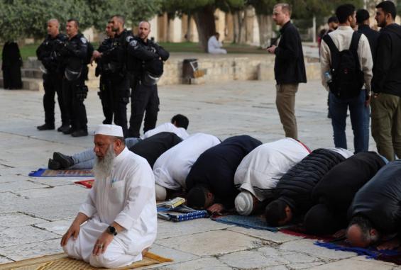 مرابطون في المسجد الأقصى