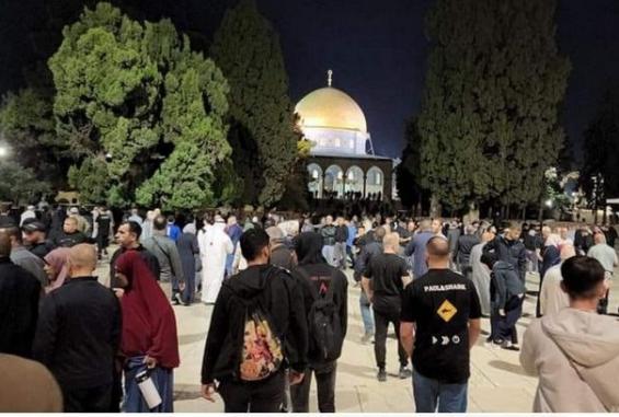 المسجد الأقصى فجر اليوم