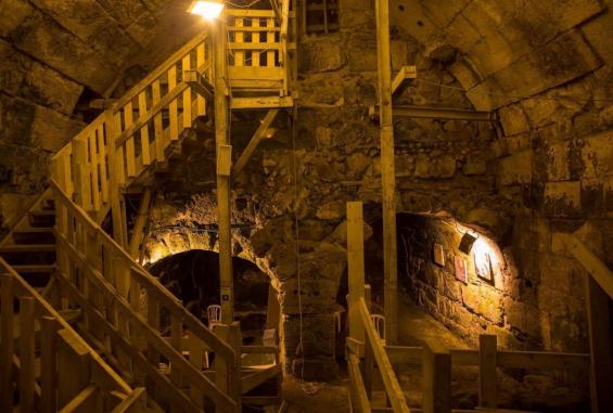 أنفاق الأقصى