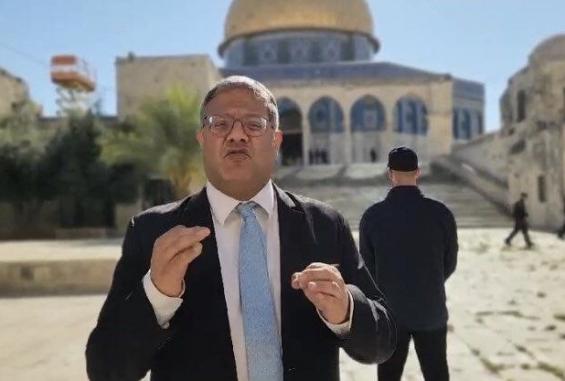 بن غفير يقرِّر مصادرة سمَّاعات المساجد.. كيف سيواجهه أهالي الدَّاخل المحتلِّ؟ باحث فلسطينيّ يجيب