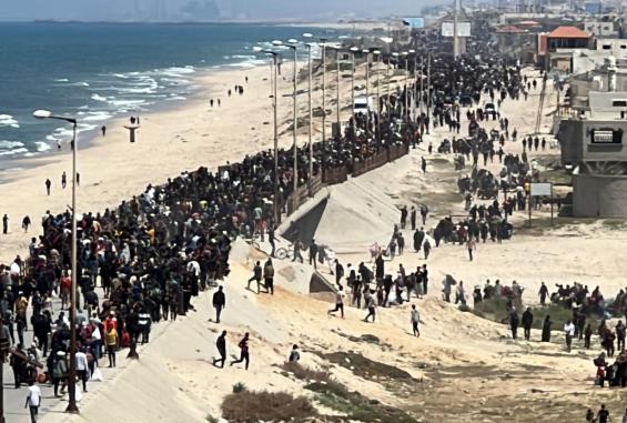 تفاصيل آليَّة عودة النَّازحين شمال غزَّة عبر شارعي الرَّشيد وصلاح الدِّين