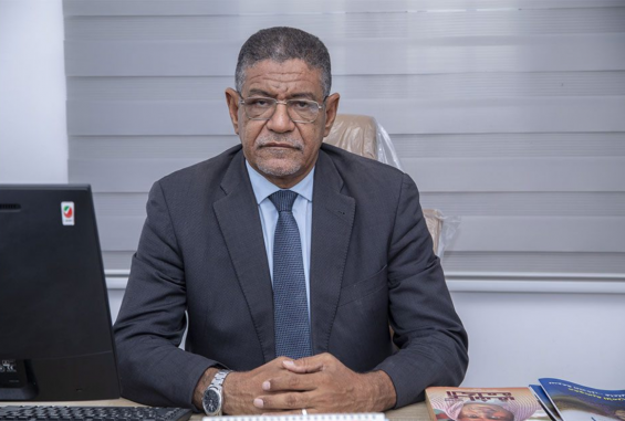 نقيب الصحفيين الموريتانيين أحمد طالب ولد المعلوم