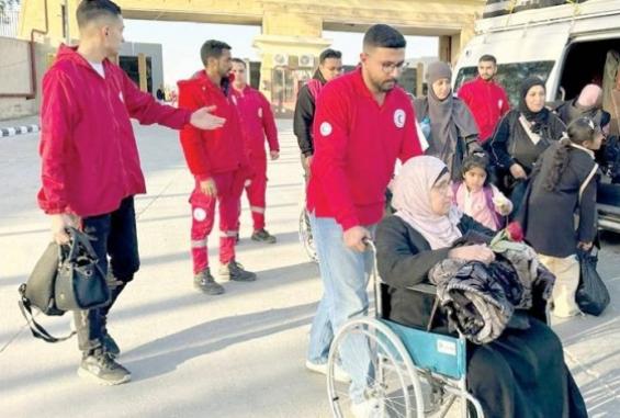 وصول الدفعة السادسة من العائدين إلى غزة عبر معبر رفح