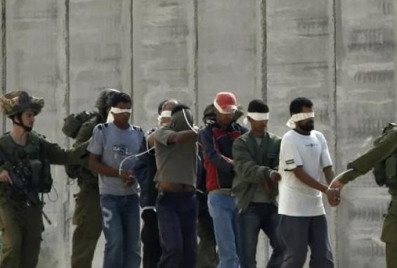 مؤسسات الأسرى: قرار الاحتلال بإبعاد أسيرين مقدسيين يهدد آلاف الأسرى والمحررين