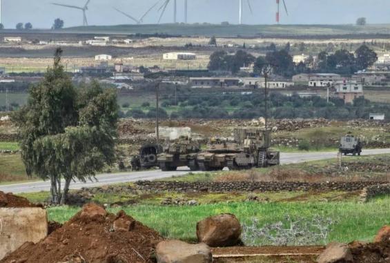 آليات الاحتلال تتوغل قرب صيدا الجولان جنوب سوريا