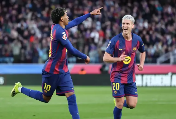 برشلونة يكتسح مايوركا وسط جدل تحكيمي