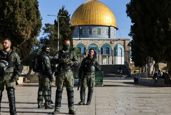 لليوم الـ24.. إغلاق الأقصى يتواصل وسط مخاوف من فرض "قربان الفصح" وتصعيد خطير في القدس