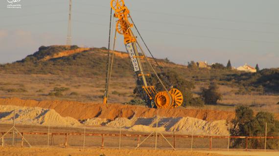 جيش الاحتلال "الاسرائيلي" يواصل حفرياته بحثًا عن أنفاق للمقاومة على حدود شمال قطاع غزة