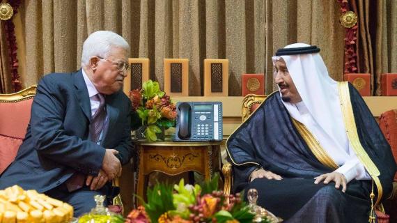 عباس والملك سلمان يبحثان آخر تطورات القضية الفلسطينية
