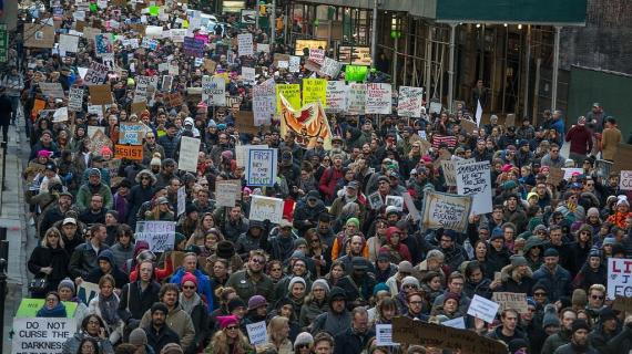 مظاهرة في نيويورك رفضا لقرارات ترامب ضد اللاجئين