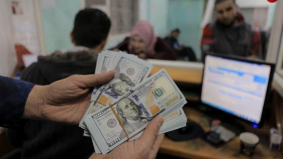 بدء صرف المنحة المالية القطرية للأسر المحتاجة في قطاع غزة