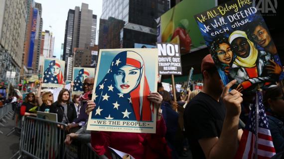 تواصل التظاهرات ضد ترامب في شيكاغو ونيويورك