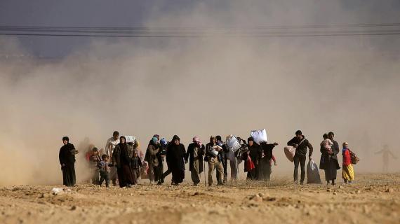 مأساة النزوح من الموصل.. مشاهد تختصر الوصف