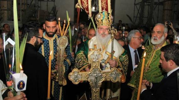 الفلسطينيون المسيحيون يحتفلون بـ "أحد الشعانين" في كنيسة المهد ببيت لحم - فلسطين .