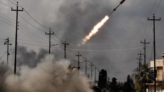 معارك متواصلة ونزوح مستمر من الموصل