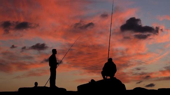 مشاهد مع وقت الغروب من بحر غزة