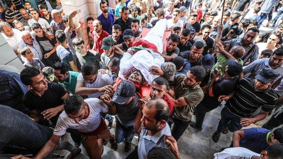 قطاع غزة يودع أربعة شهداء ارتقوا برصاص الاحتلال