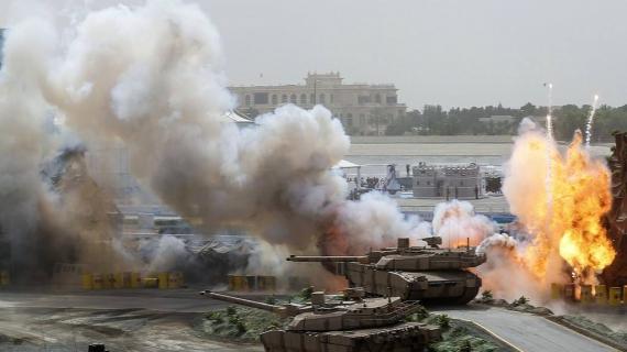 مشاهد من معرض الدفاع الدولي (آيدكس 2017) الذي يعقد كل عامين في أبو ظبي