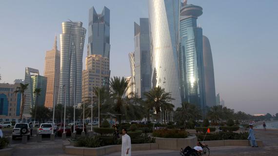 مشاهد من الحياة اليومية في العاصمة القطرية الدوحة