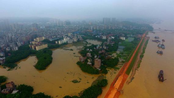 مصرع وفقدان العشرات جراء فيضانات عارمة جنوب الصين