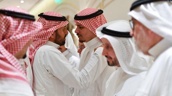 عزاء الصحفي جمال خاشقجي بمنزله في السعودية