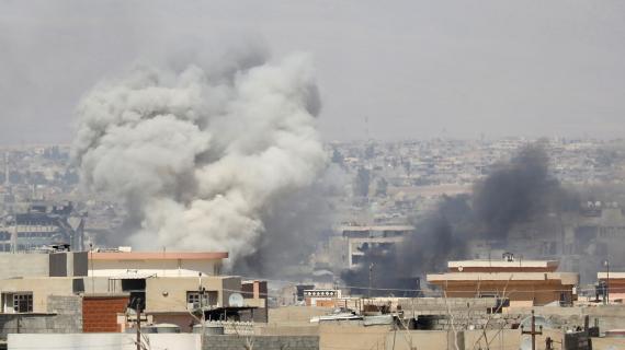 الجيش العراقي يحبط هجمات لتنظيم الدولة ويتقدم بالموصل القديمة