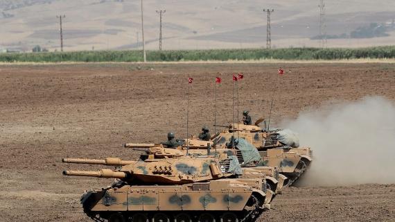 منـاورات عسكرية للجيش التركي على الحدود مع العراق