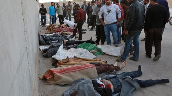 مجزرة دموية.. جراء قصف طائرات حربية على سوق شعبي بريف حلب