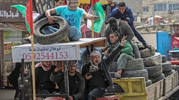 استمرار تدفق الإطارات والاستعداد للغد في كافة المناطق الشرقية لقطاع غزة