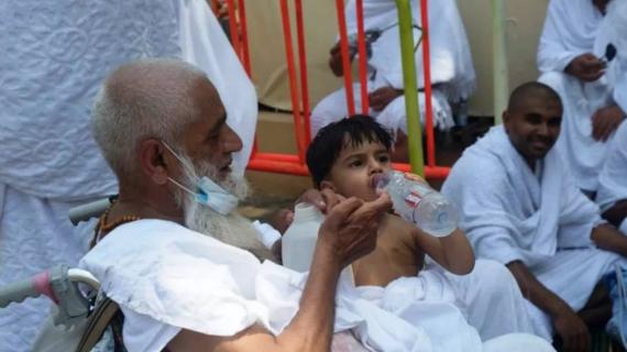 في أجواء إيمانية حجاج بيت الله الحرام يستقرون في صعيد منى