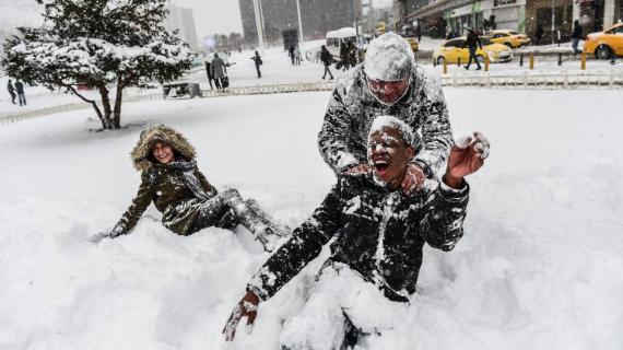 صور من حول العالم