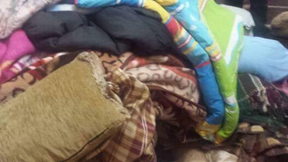 قوات الاحتلال تقتحم عدد من المنازل في العيساوية بالقدس المحتلة صباح اليوم وتعيث فيه خرابًا.