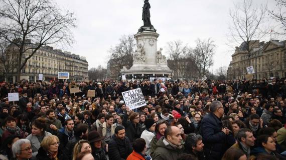 تواصل المظاهرات في باريس تنديدا بعنف الشرطة