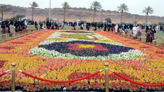 صور من معرض (الحدائق وعمارة البيئة) بمنطقة حائل في السعودية