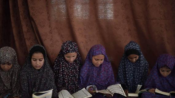 حلقات القرآن الكريم في مساجد غزة