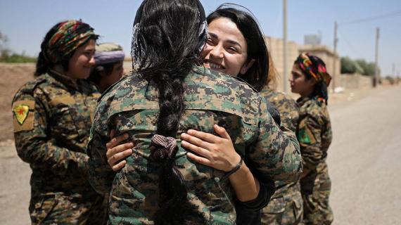 #صور لقوات سوريا الديمقراطية الكردية المدعومة من التحالف الدولي في مدينة الرقة السورية خلال المعارك مع تنظيم الدولة