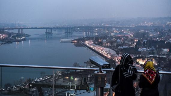 مدينة إسطنبول مساء اليوم