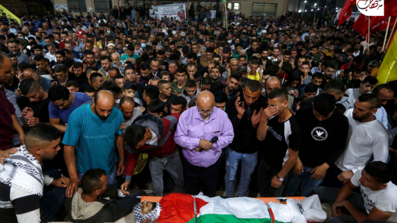 تشييع الشهيد الشاب "محمد علي خبيصة" الذي ارتقى مساء أمس متأثرا بإصابته برصاص الاحتلال في بلدة بيتا جنوب نابلس