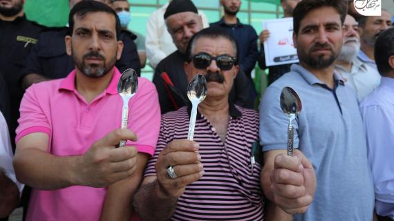 وقفة بخانيونس تضامنًا مع الأسرى الفلسطينيين في سجون الاحتلال