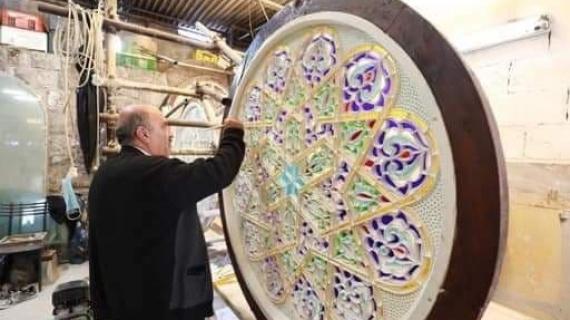 صناعة الشبابيك الجصية للمسجد الأقصى المبارك داخل ورشة مشاريع مديرية "إعمار الأقصى"