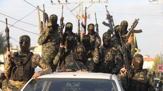 عرض عسكري لسرايا القدس بغزة احتفالاً بانتصار الأسير هشام أبو هواش