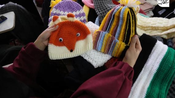 دفء.. مبادرة فلسطينية لتوزيع ملابس صوفية في فصل الشتاء