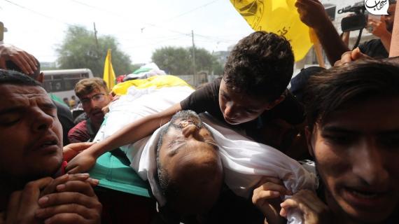 تشييع جثمان الشهيد إبراهيم أبو صلاح في بيت حانون شمال قطاع غزة
