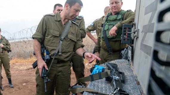 الاحتلال ينشر صور للأسلحة التي استخدمها الشهــيدان أحمد وعبد الرحمن عابد لتنفيذ عملية كمين الجلمة قرب جنين، والتي أسفرت عن مقتل ضبط إسرائيلي