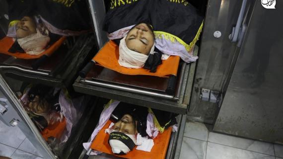 إلقاء نظرة الوداع على جثماني الشهيدين محمد السعدي و نعيم زبيدي، اللذين استشهدا برصاص الاحتلال في مخيم جنين