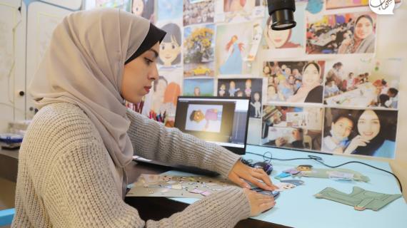 علا بركات (23 عاماً).. فنانة تجسد حياة أطفال غزة بصناعة أفلام الكرتون