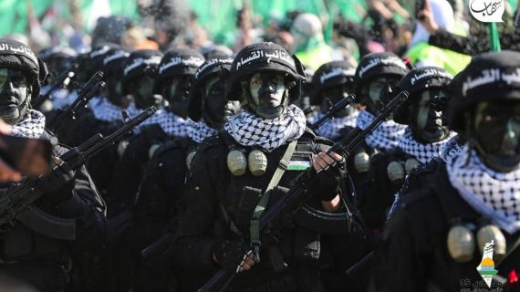مئات الآلاف يشاركون في مهرجان الذكرى الـ 35 لانطلاقة حركة حماس في غزة